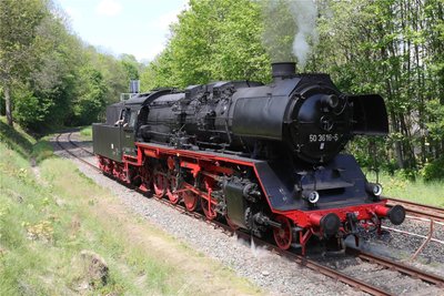 Die Dampflok 50 3616 bei einer Führerstandsmitfahrt.