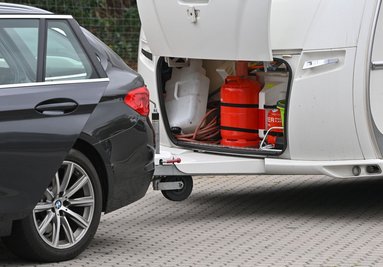 Seit Juni 2025 müssen Flüssiggasanlagen in Wohnmobilen und Wohnwagen alle zwei Jahre geprüft werden, um Sicherheit zu gewährleisten 