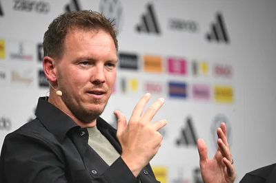 Erklärte auch die Entscheidung pro Sané: Bundestrainer Julian Nagelsmann.