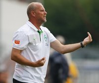 Thomas Schaaf und seine Bremer treffen auf Aktobe
