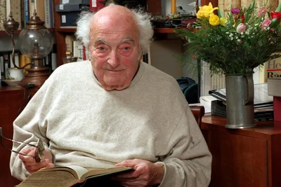 Schriftsteller Stefan Heym, aufgenommen 1998 in Berlin. Er lebte von 1913 bis 2001.