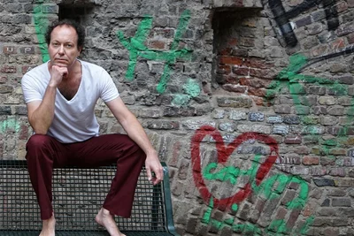 Hat mit seiner erfrischenden Inszenierung zum zweiten Mal einen der begehrten Operetten-Monatsfrösche ans Eduard-von-Winterstein-Theater geholt: Regisseur Christian von Götz.