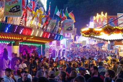 Allein zum großen Abschlussfeuerwerk besuchten im Vorjahr 60.000 Gäste die Annaberger Kät.
