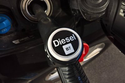 Der Diesel scheint ein Auslaufmodell zu sein: Die Autohersteller bieten immer weniger Modelle mit Selbstzünder an.