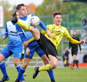 So rustikal wie hier 2020 mit Paul Luis Eckhardt (l.) dürfte es im Testspiel am Samstag gegen Großenhain nicht zugehen. 