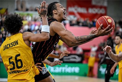 Kevin Yebo feierte im Spiel in Tübingen nach längerer Verletzungspause sein Comeback bei den Niners Chemnitz.