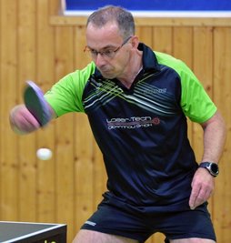 Die TTVG um ihren Mannschaftsleiter Michael Stapf unterlag zum Auftakt deutlich mit 2:13 gegen Elbe Dresden. Gegen den TTV Radebeul, der bisher drei Spiele verloren hat, stehen die Chancen besser. 