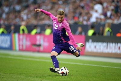 Maximilian Mittelstädt: Für seine Jugend ein reifer Auftritt. Anfangs ein bisschen unsicher, aber traumhafter Rückpass als Vorlage für Gündogan zum 2:0-Siegtor. Note: 2,5
