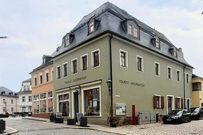 Im Gebäude Oberes Tor 5 hat die städtische Tourist-Information seit vielen Jahren ihren Sitz. 
