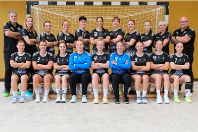 Optimistisch und gerüstet für eine Saison mit hohen Zielen: die Handballerinnen des SV Rotation Weißenborn