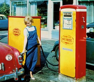 Eine Minol-Tankstelle in den 1960er-Jahren. In eine dieser Tankstellen in Glauchau war 1967 durch das Aufbrechen von Fenstern mehrfach eingebrochen worden. 