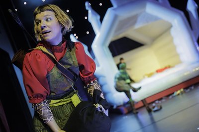 Marsha Maria Miessner als schöne Maid Marian ist in Robin verliebt, will ihn aber nicht heiraten ...