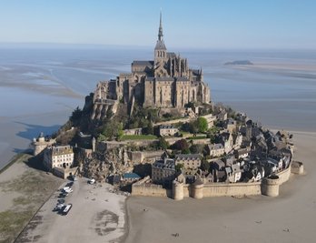Wie im Märchen: das ehemalige Benediktiner-Kloster Le Mont St Michel. 