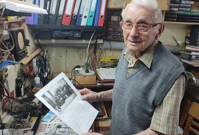 Herbert Strobel hat 80 Fotos erhalten, die in Eichigt in der Nazizeit entstandne. Sie wurden im Bayerischen Wald bei einer Haushaltsauflösung entdeckt. 
