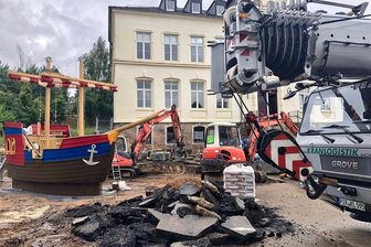 350.000 Euro höhere Ausgaben im Niederfrohnaer Haushalt: Warum unter anderem die Jüngsten im Ort davon profitieren - Für 700.000 Euro wird die Grundschule in Niederfrohna erneuert. Bereits 2023 wurde das Außengelände umgestaltet. Im Doppelhaushalt 2024/25 steht jetzt noch das Gebäude auf dem Finanzplan.