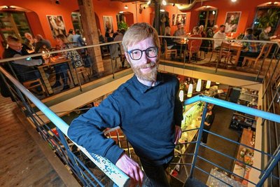 Lange hat Carsten Schreiber überlegt, ob er weitermacht oder nicht. Dann entschied er sich für einen kompletten Neuanfang ohne das Ankh. Bereits seit Februar ist er Angestellter, war zuletzt selten in seinem Lokal anzutreffen.