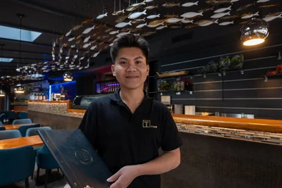 Am Dittrichplatz hat Tuan Vu Dang Großes vor. Er eröffnet am Dienstag das Sushi- und Asia-Restaurant „Taumii“.