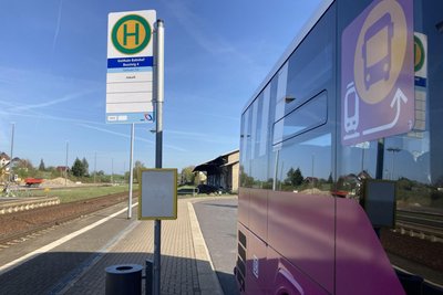 Ab Geithain wurde Schienenersatzverkehr eingerichtet.