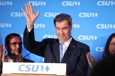 Wahlsieger in Bayern: Ministerpräsident Markus Söder (CSU) kann nach der Landtagswahl weiterregieren und sich seinen Koalitionspartner aussuchen. 