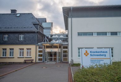 Wesentlich früher als geplant wird die stationäre Versorgung im Bergarbeiterkrankenbhaus in Schneeberg eingestellt. 