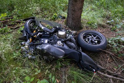 Ein schwerer Motorradunfall ereignete sich am Samstag auf der B 101 bei Brand-Erbisdorf.