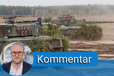 Kampfpanzer vom Typ Leopard 2 auf einem Truppenübungsplatz der Bundeswehr.