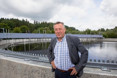Der FDP-Fraktionschef Ralf Oberdorfer fordert vom Freistaat Sachsen, die neue Förderpolitik zu erklären.