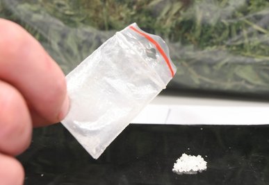  Gefährliche Kristalle: eine Probe der Droge Crystal. 