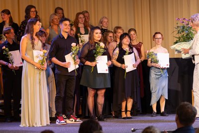 Mit einem 1,0er-Zeugnis kann man in der Freie Schulen Annaberg sogar einen Blumentopf bekommen.