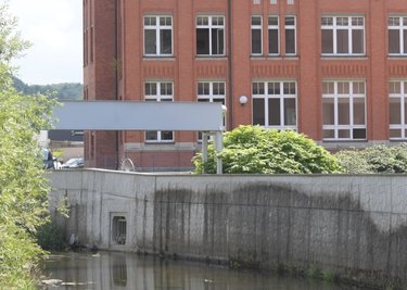 Der neue Abfluss ins Schwarzwasser, errichtet vom Zast, soll einen Teil des Regens künftig schon in der Breitscheidstraße ableiten. 