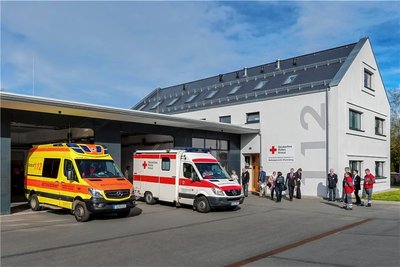 34 Mitarbeiterinnen und Mitarbeiter zählt die Rettungswache in Marienberg. Sie ist rund um die Uhr besetzt. 