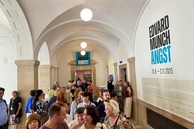 Anstehen für Munch: Zum Start der Ausstellung „Angst“ warteten die Besucher am Samstag geduldig auf Einlass.