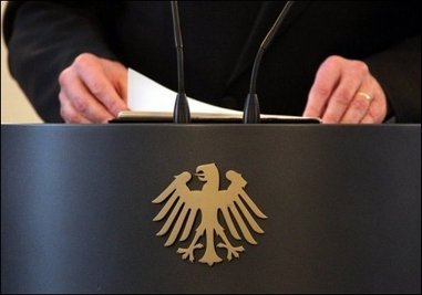 Die Bundesversammlung tritt am 30. Juni zusammen, um den Nachfolger des zurückgetretenen Bundespräsidenten Horst Köhler zu wählen. Bis dahin ist noch viel zu tun für die Akteure in Bund und Ländern. (Archivbild)