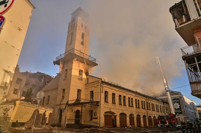 Russland griff laut Militärverwalter Tymur Tkatschenko erstmals gezielt historische Architektur und Gedenkstätten an. 