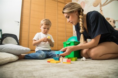 Den Elternbeiträgen für die Kita-Betreuung liegen die jährlichen Personal-und Sachkosten zu Grunde.