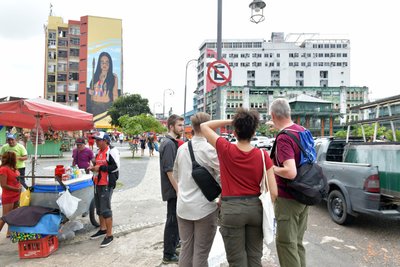 Tag 3 in Manaus mit Stadtrundgang zum Fischmarkt und Hafen.