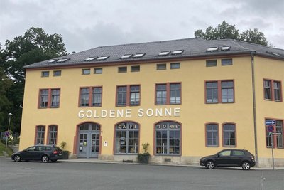 Die Goldene Sonne war ein Traditionslokal. Freitag wird hier ein Buch über Oelsnitzer Gaststätten vorgestellt.