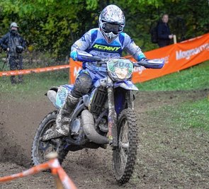 Jeremy Sydow bei "Rund um Zschopau" in diesem Jahr. Nach seinem Wechsel vom Motocross zu Enduro war der 22-Jährige stark gefahren und hätte sich fast noch den Deutschen Meistertitel geholt. 