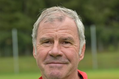 Leiter des Fußball-Feriencamps
