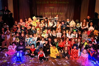 Zum Kinderfasching am Sonntag beim HKK in Hainichen waren Kinder und Erwachsene richtig toll kostümiert.
