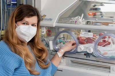 Iryna Mykhaylyk kam aus Odessa nach Dresden. Dort kam Tochter Kassia zur Welt. 