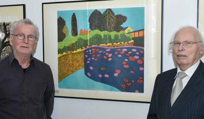 Steffen Böttcher (links), Leiter der Leipziger Grafikbörse, und Vorstandsmitglied Rainer Behrends