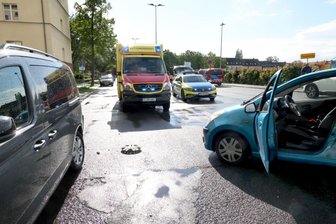 38-Jährige verursacht Unfall in Chemnitz – mit 1,8 Promille - Die Straße musste zeitweilig gesperrt werden.