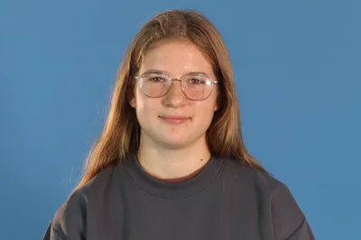 Lina Zeeh, Vorsitzende des Landesschülerrats Sachsen, unterstützt die Forderung der Lehrer.