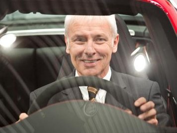 Der bisherige Vorstandsvorsitzende der Porsche AG, Matthias Müller, wird neuer Chef von VW.