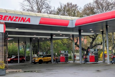 Auch in Litvinov gab es keine Wartezeiten an den Tankstellen.