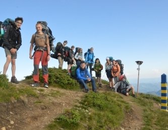 Die Expedition setzt sich aus Vereinsmitgliedern im Alter zwischen 12 und 18 Jahren zusammen.