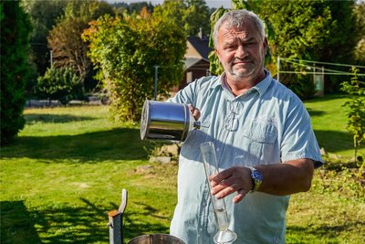 Die Wettermessstation von Jens Ruhland zählt zu den ältesten durchgängig betriebenen in Deutschland.