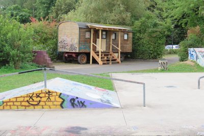Im Skatepark Werdau wurden verfassungsfeindliche Schmierereien festgestellt.
