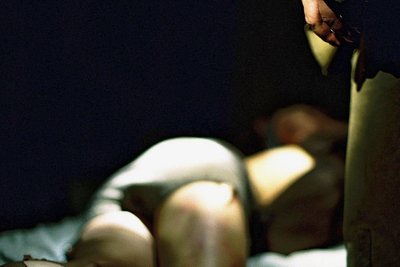 Szene aus dem Film "Anonyma - Eine Frau in Berlin" von 2008, der das Trauma von vergewaltigten Frauen in der Nachkriegszeit anhand der Autobiografie der Journalistin Marta Hillers aufgreift. Das Thema, das Ralf Rothmann nun in seinem neuen Roman verarbeitet, war jahrzehntelang ein Tabu. 